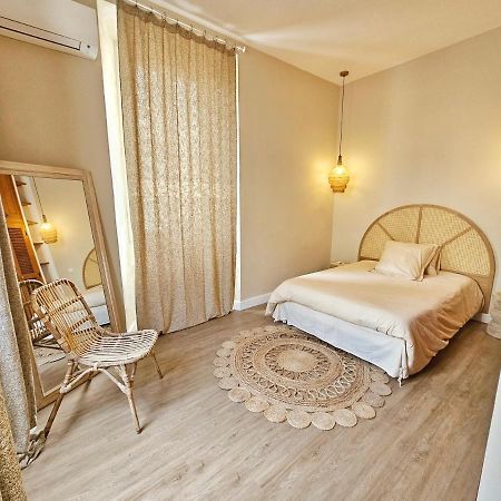 L'Ile Rousse, Hypercentre A 100 M De La Plage Dış mekan fotoğraf